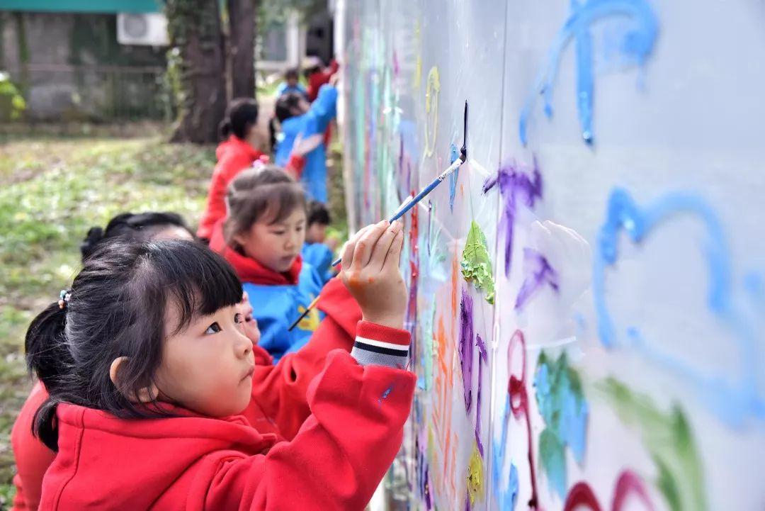 律动幼儿园，培育未来之星，书写时代教育新篇章